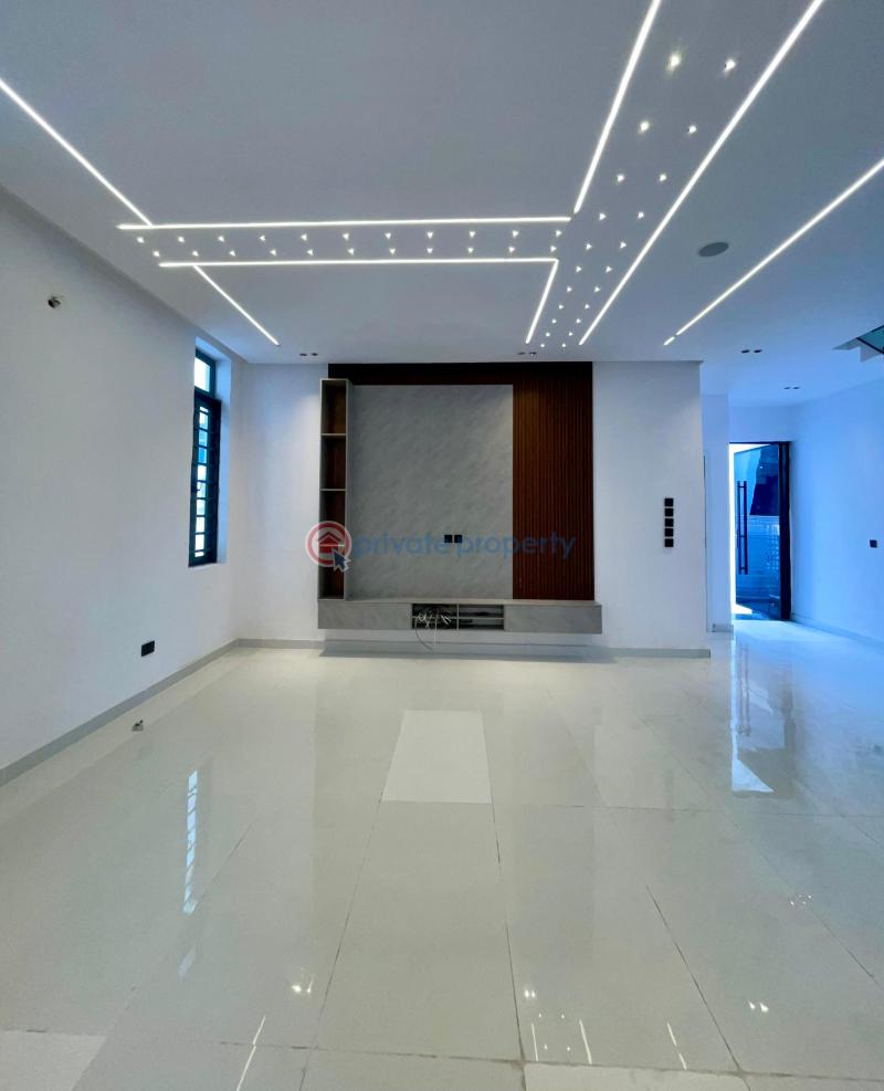 4 bedroom Semi detached Duplex For Sale Ajah Lagos - 3