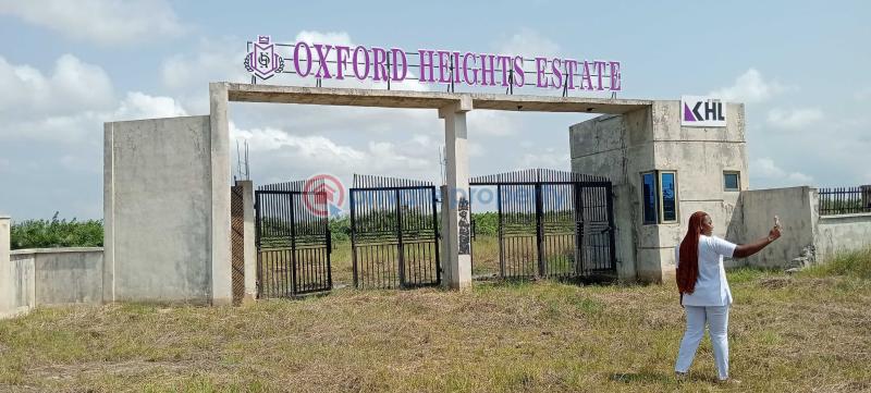 Mixed use Land For Sale Oxford Heights Awoyaya Ewerekun Awoyaya Ibeju Lekki Lagos Very Close To Novare Mall (shoprite) Sangotedo Corona International Schools Mayfair Garden Very Close To The Coastal Road Coscharis Motors Group Green Spring School Lekki Epe Expres Ibeju-Lekki Lagos - 3