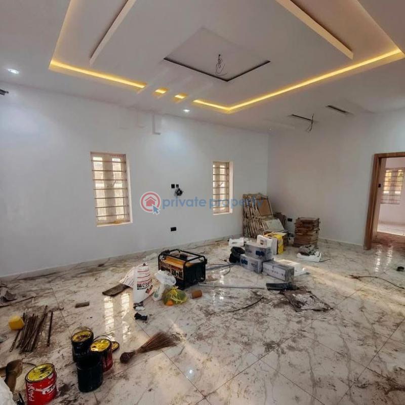 Very affordable 4bedroom duplex in a serene location - 5 4 bedroom Terraced Duplex For Sale Gbagada, Lagos Gbagada Lagos - 5