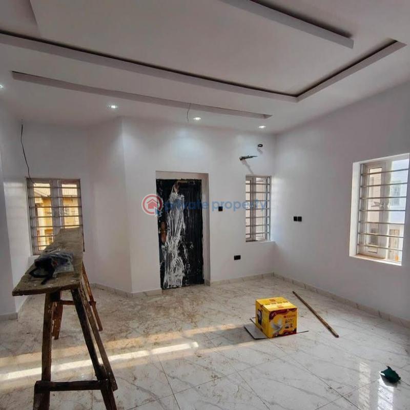 Very affordable 4bedroom duplex in a serene location - 4 4 bedroom Terraced Duplex For Sale Gbagada, Lagos Gbagada Lagos - 4