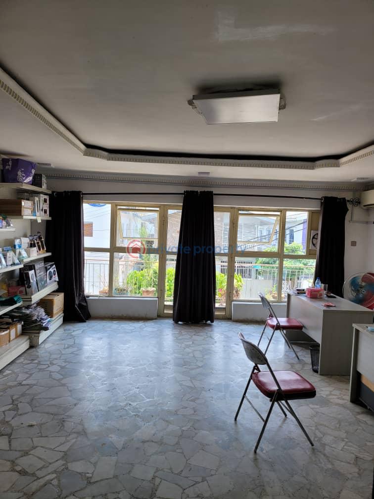 3 bedroom Block Of Flats For Rent The Property Is Facing The Main Road In A Commercial Area Awolowo Road Ikoyi Lagos - 3