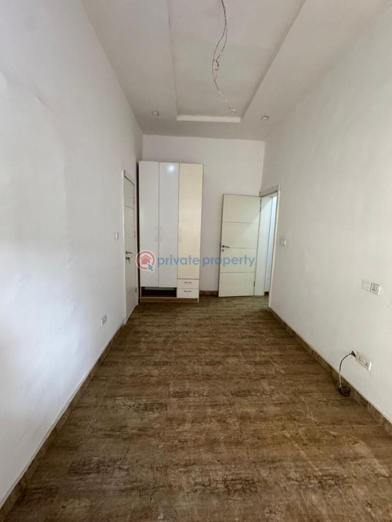 1 bedroom Flat & Apartment For Rent Maple Signature, Orchid Roundabout Lekki Lagos - 3