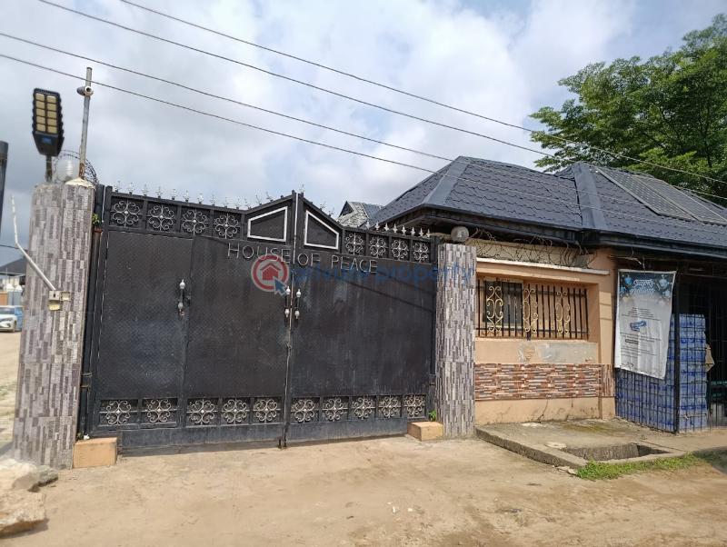 5 bedroom Detached Bungalow For Sale Isheri Oshun, Close To Ikotun Alimosho Lagos - 10