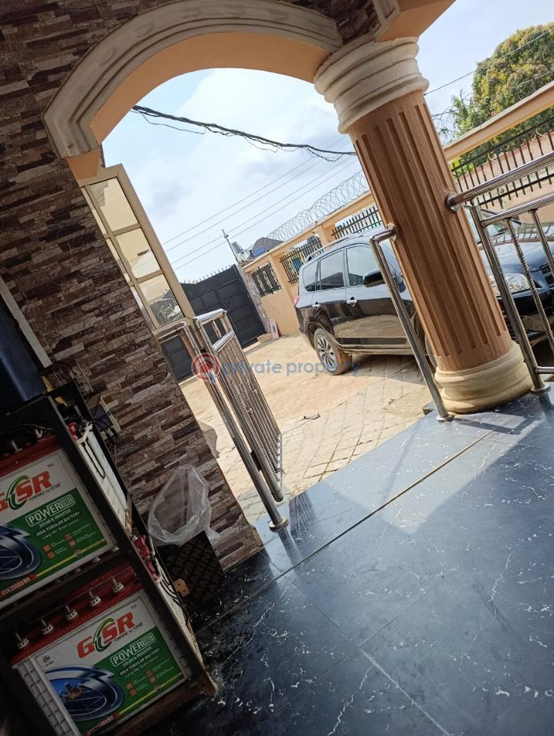 5 bedroom Detached Bungalow For Sale Isheri Oshun, Close To Ikotun Alimosho Lagos - 4