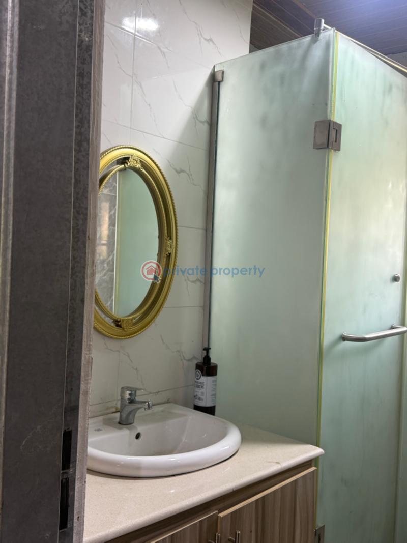1 bedroom Self Contain For Rent Elf Bustop. Lekki Phase 1 Lagos - 2