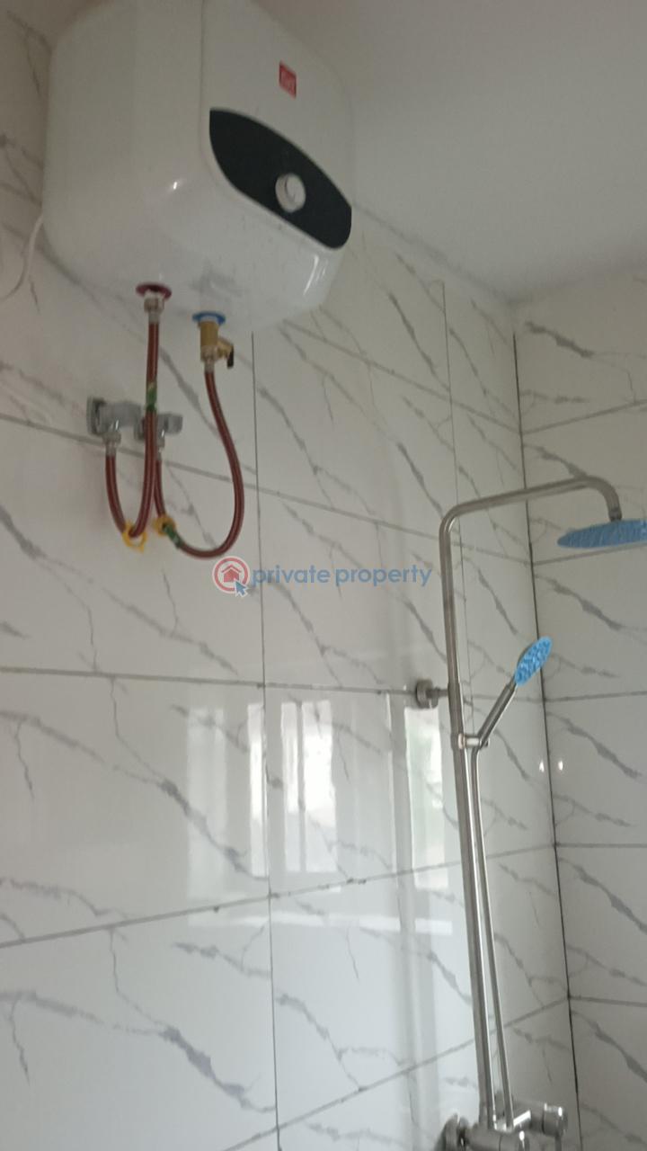 3 bedroom Block Of Flats For Rent Guzape Main, Abuja. Guzape Abuja Phase 1  - 3