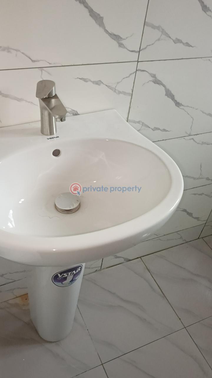 3 bedroom Block Of Flats For Rent Guzape Main, Abuja. Guzape Abuja Phase 1  - 6