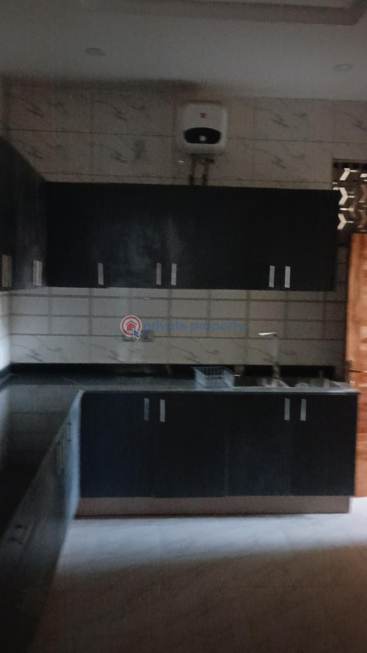 3 bedroom Block Of Flats For Rent Guzape Main, Abuja. Guzape Abuja Phase 1  - 8