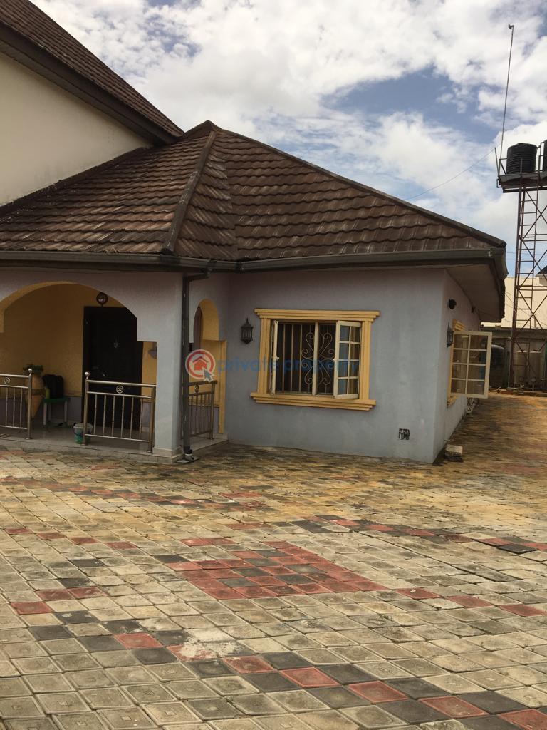 1 bedroom Mini Flat For Rent Around Enyo Filling Station Addo Ajah Lagos - 0