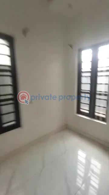 Very decent minflat - 7 1 bedroom Mini Flat For Rent Pedro Road Palmgroove Shomolu Lagos - 7