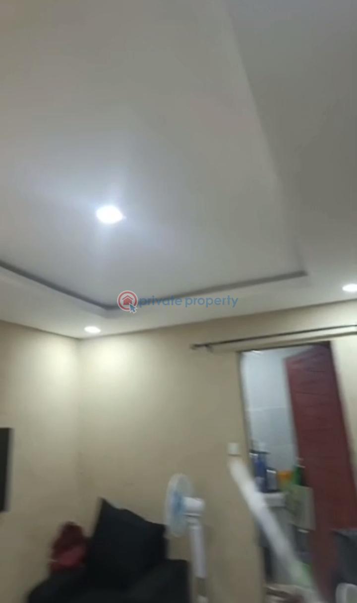 1 bedroom Mini Flat For Rent Fadeyi Yaba Lagos - 0