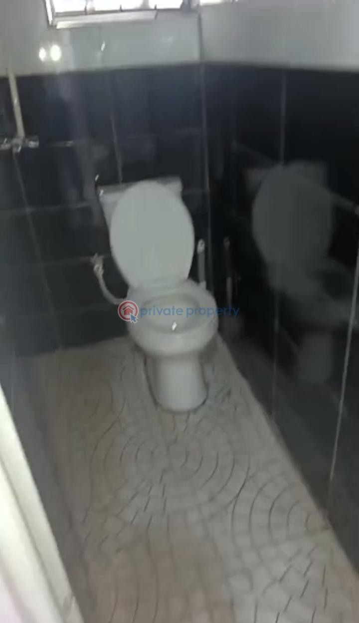 2 bedroom Flat & Apartment For Rent Mushin Lagos - 0