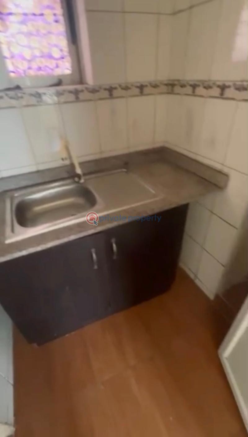 Self Contain For Rent Bode Thomas Surulere Lagos - 2