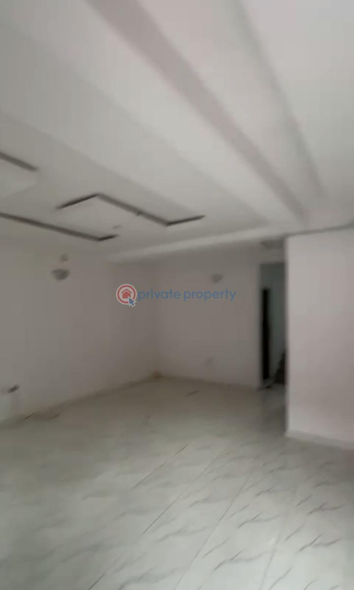 2 bedroom Duplex For Rent Off Pedro Road Shomolu Lagos - 10