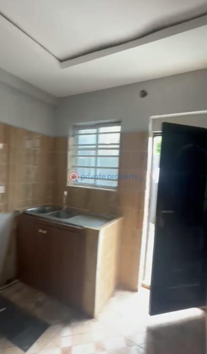 2 bedroom Duplex For Rent Off Pedro Road Shomolu Lagos - 6