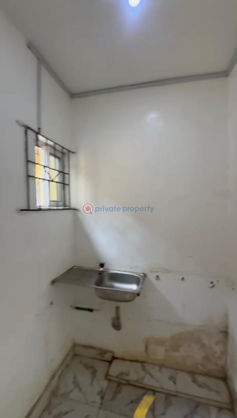 Self Contain For Rent Off Ilaje Road Bariga Shomolu Lagos - 1