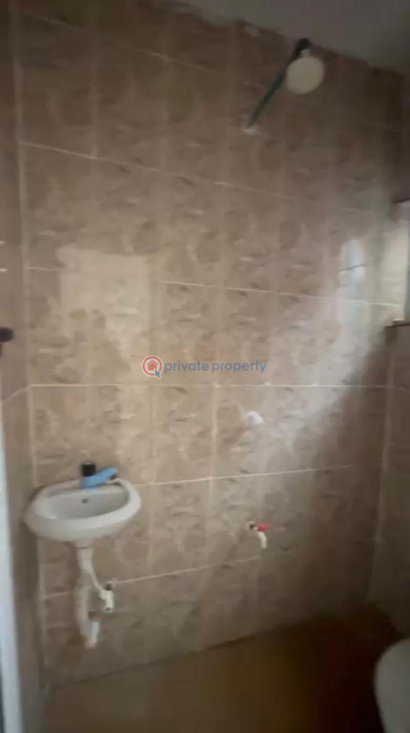 Self Contain For Rent Off Ilaje Road Bariga Shomolu Lagos - 2