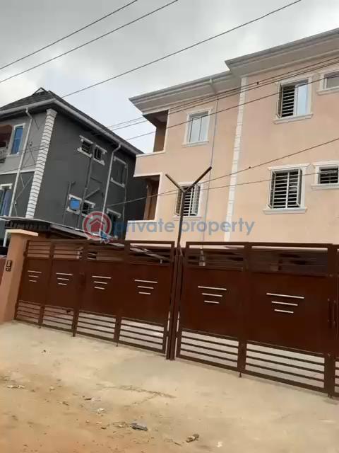 1 bedroom Self Contain For Rent 8 Labiran Str. Off Pedro Road Palmgroove Shomolu Lagos - 0