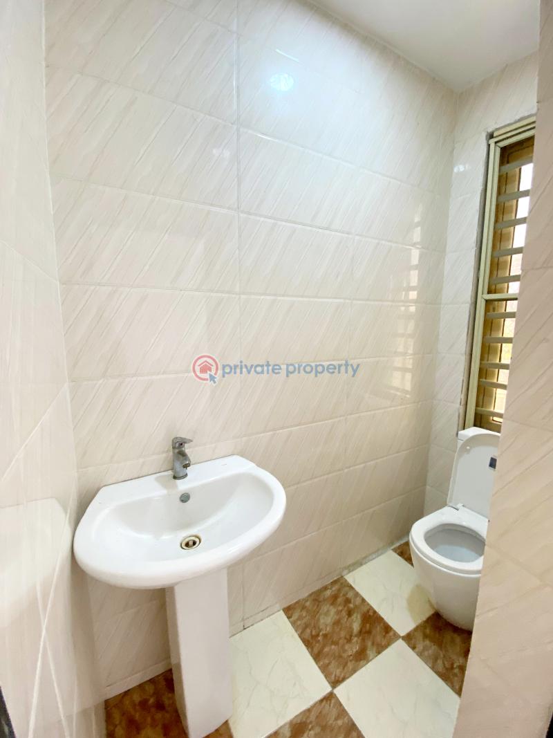 Very desent, serviced and well maintained 3 bedroom apartment - 9 3 bedroom Block Of Flats For Sale Osapa London Lekki Lagos - 9