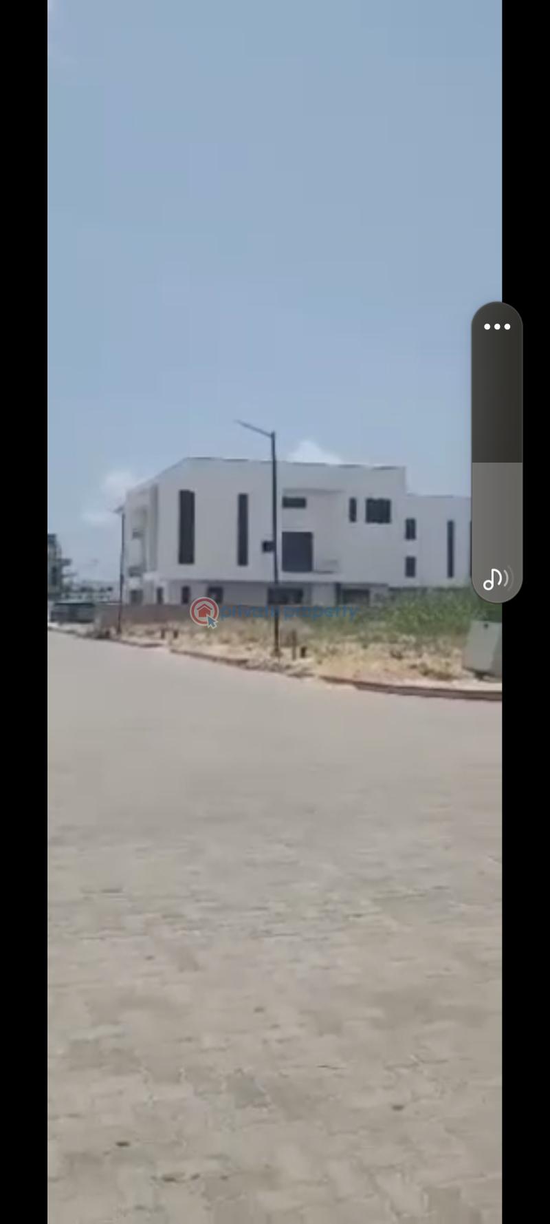 Residential Land For Sale Hampton Bay Estate Lekki Phase 1 Lagos - 1