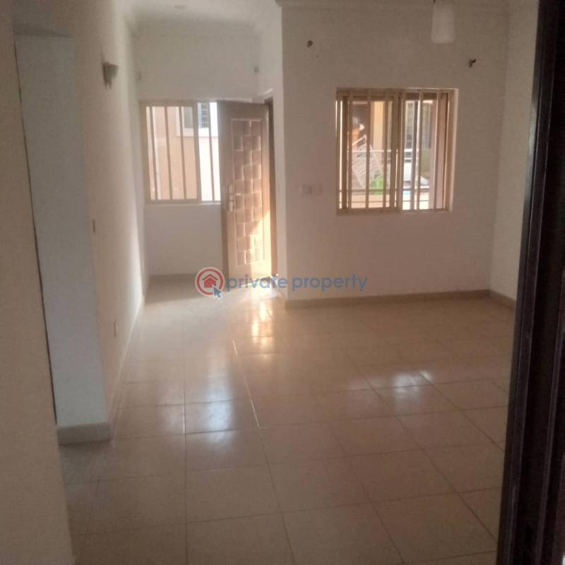 2 bedroom Flat & Apartment For Rent In An Estate Ogombo Ajah Lagos - 3