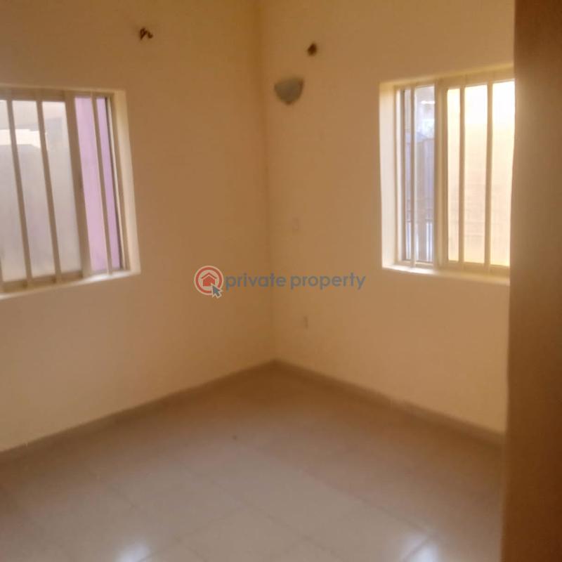 2 bedroom Flat & Apartment For Rent In An Estate Ogombo Ajah Lagos - 2