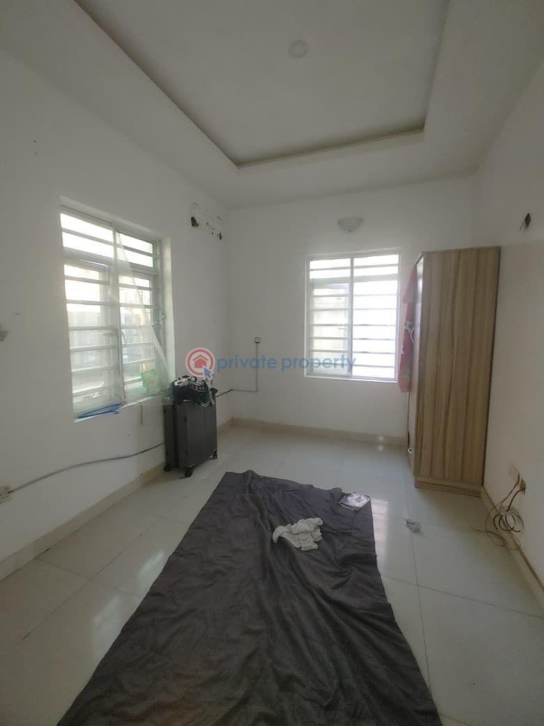 2 bedroom Block Of Flats For Rent By Hot Bread Sangotedo Lagos - 5