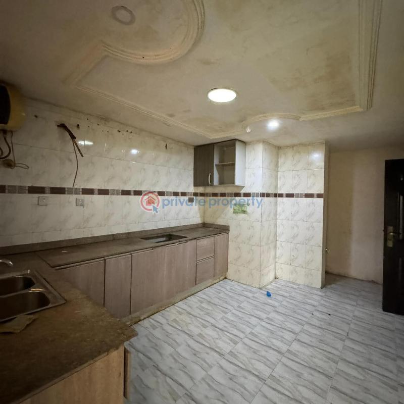 4 bedroom Semi detached Duplex For Sale Surulere Lagos - 4