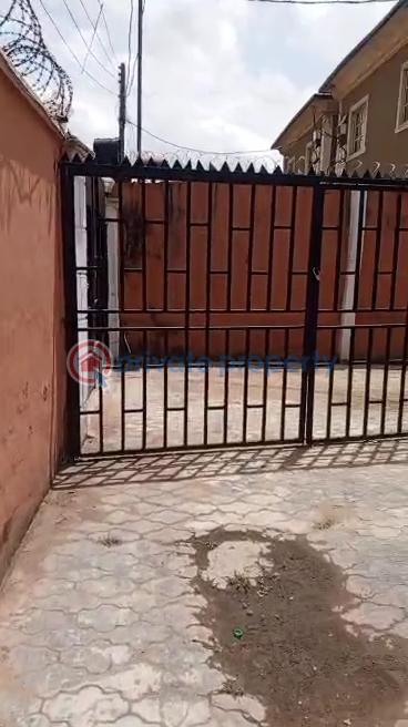 6 bedroom Duplex For Sale College Bustop Igando Lagos Igando Ikotun/Igando Lagos - 6