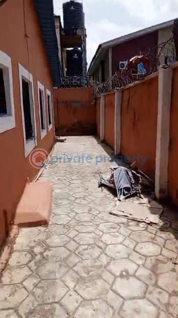 6 bedroom Duplex For Sale College Bustop Igando Lagos Igando Ikotun/Igando Lagos - 33
