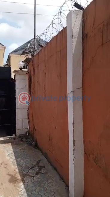 6 bedroom Duplex For Sale College Bustop Igando Lagos Igando Ikotun/Igando Lagos - 52