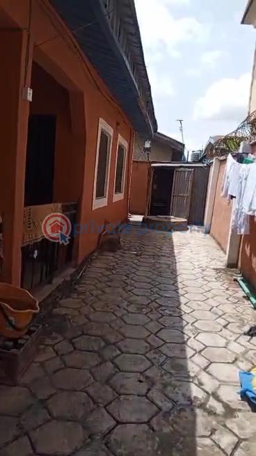 6 bedroom Duplex For Sale College Bustop Igando Lagos Igando Ikotun/Igando Lagos - 28