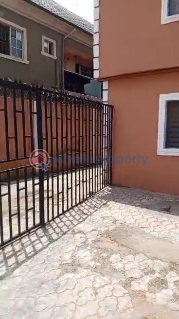 6 bedroom Duplex For Sale College Bustop Igando Lagos Igando Ikotun/Igando Lagos - 7