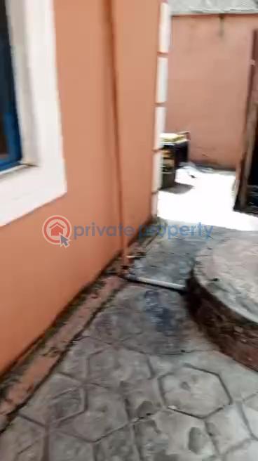 6 bedroom Duplex For Sale College Bustop Igando Lagos Igando Ikotun/Igando Lagos - 31