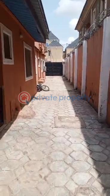 6 bedroom Duplex For Sale College Bustop Igando Lagos Igando Ikotun/Igando Lagos - 42