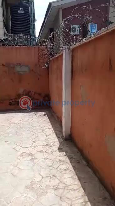 6 bedroom Duplex For Sale College Bustop Igando Lagos Igando Ikotun/Igando Lagos - 36