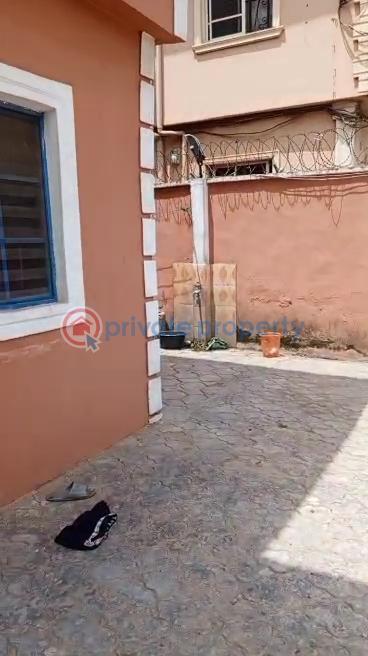 6 bedroom Duplex For Sale College Bustop Igando Lagos Igando Ikotun/Igando Lagos - 13