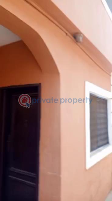 6 bedroom Duplex For Sale College Bustop Igando Lagos Igando Ikotun/Igando Lagos - 23