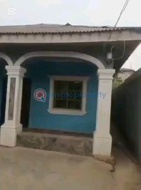 3 bedroom Bungalow For Sale Command Axis, Ipaja Lagos Ipaja Lagos - 0