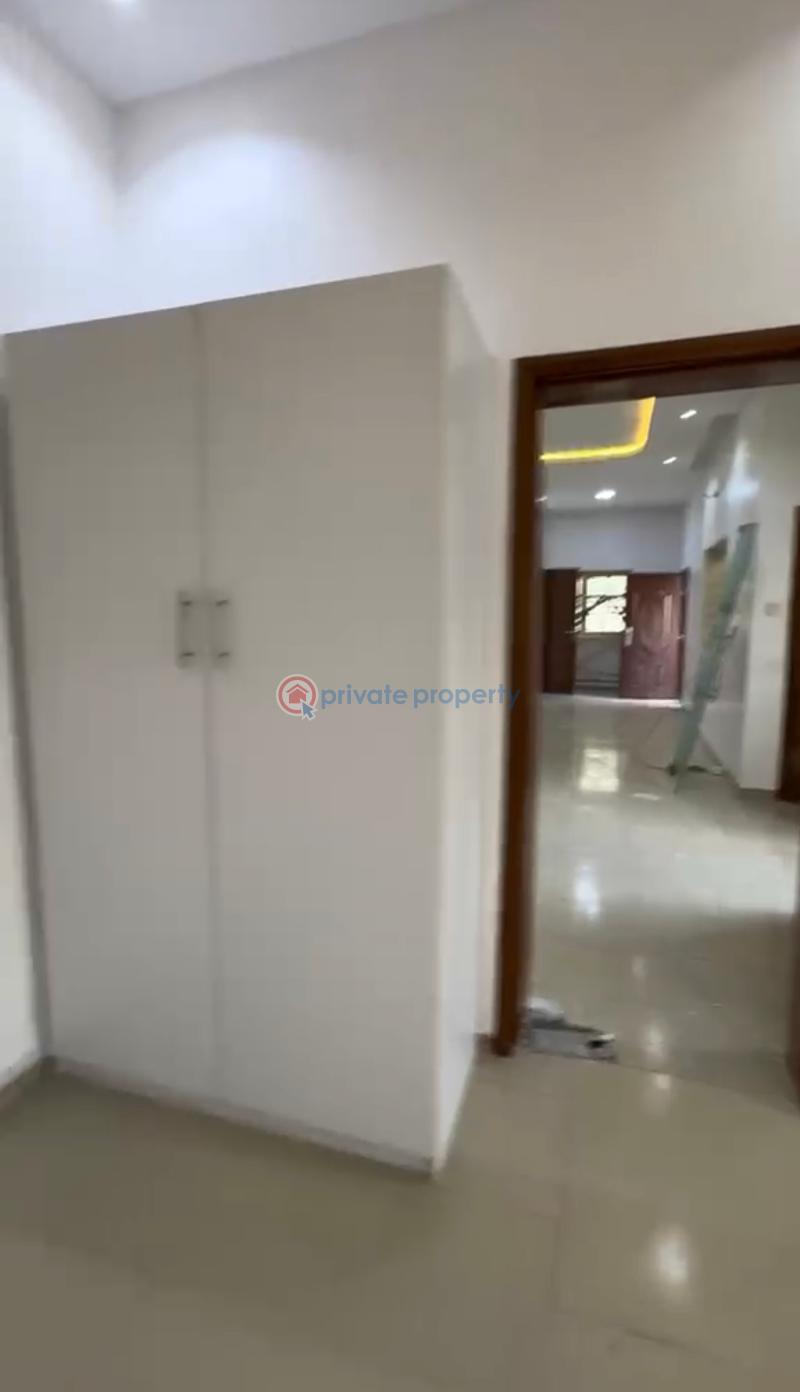 1 bedroom Mini Flat For Rent Bakare Estate Agungi Lekki Lagos - 2
