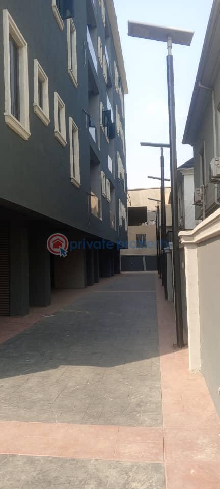 3 bedroom Flat & Apartment For Rent Shonibare Estate, Maryland Lagos - 10