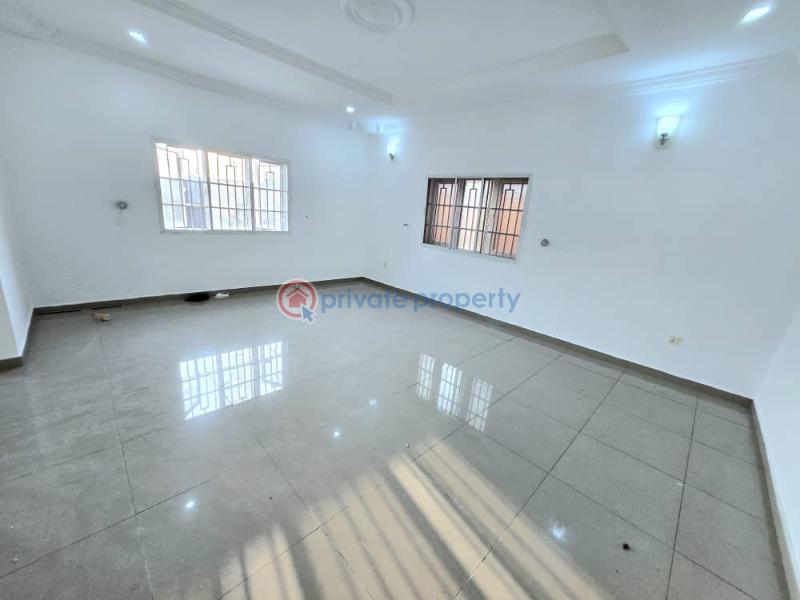 Very spacious 3-bedroom apartment - 15 3 bedroom Flat & Apartment For Rent Lekki Right Lekki Phase 1 Lagos - 15