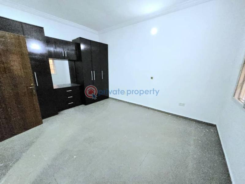 Very spacious 3-bedroom apartment - 6 3 bedroom Flat & Apartment For Rent Lekki Right Lekki Phase 1 Lagos - 6