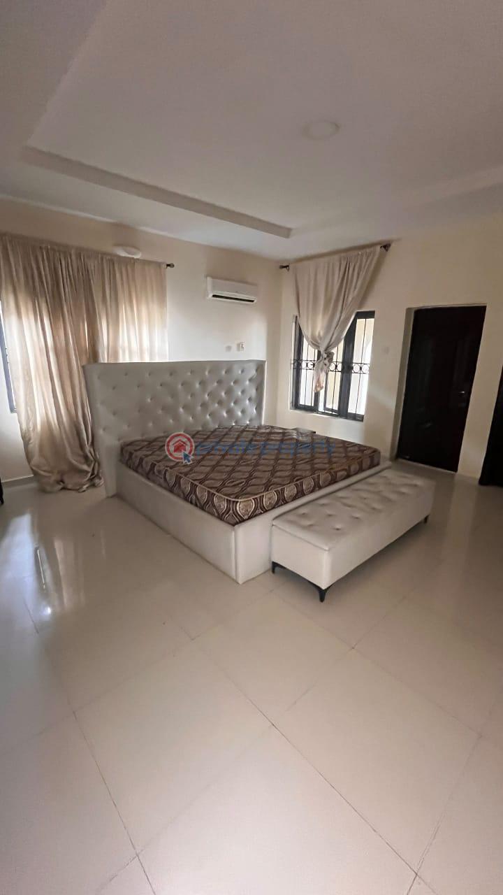 3 bedroom Block Of Flats For Rent Akinbolagba Street Victoria Island Lagos - 5