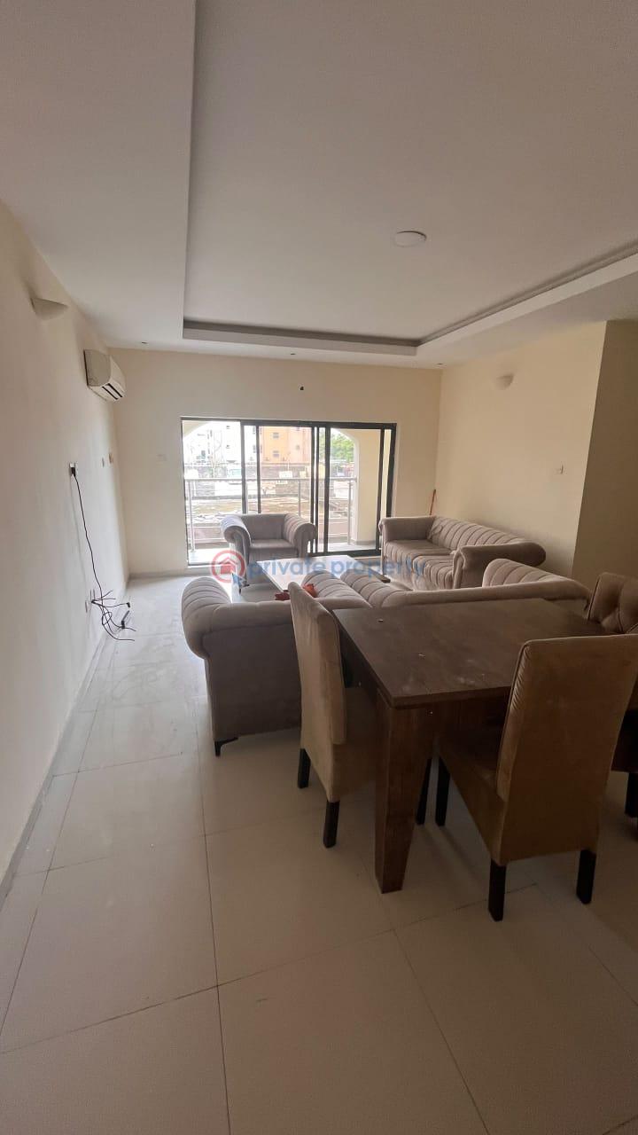 3 bedroom Block Of Flats For Rent Akinbolagba Street Victoria Island Lagos - 1