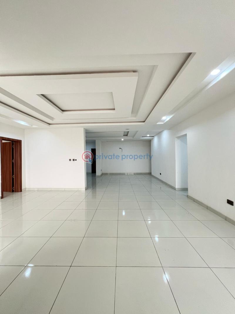 Very spacious 4 bedroom penthouse with swimming pool, gym and elevator - 1 4 bedroom Penthouse For Sale Lekki Lagos - 1