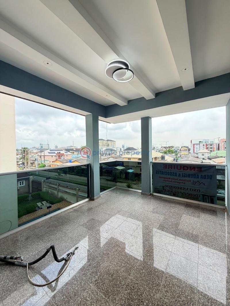 4 bedroom Semi detached Duplex For Sale Oniru Victoria Island Lagos - 3