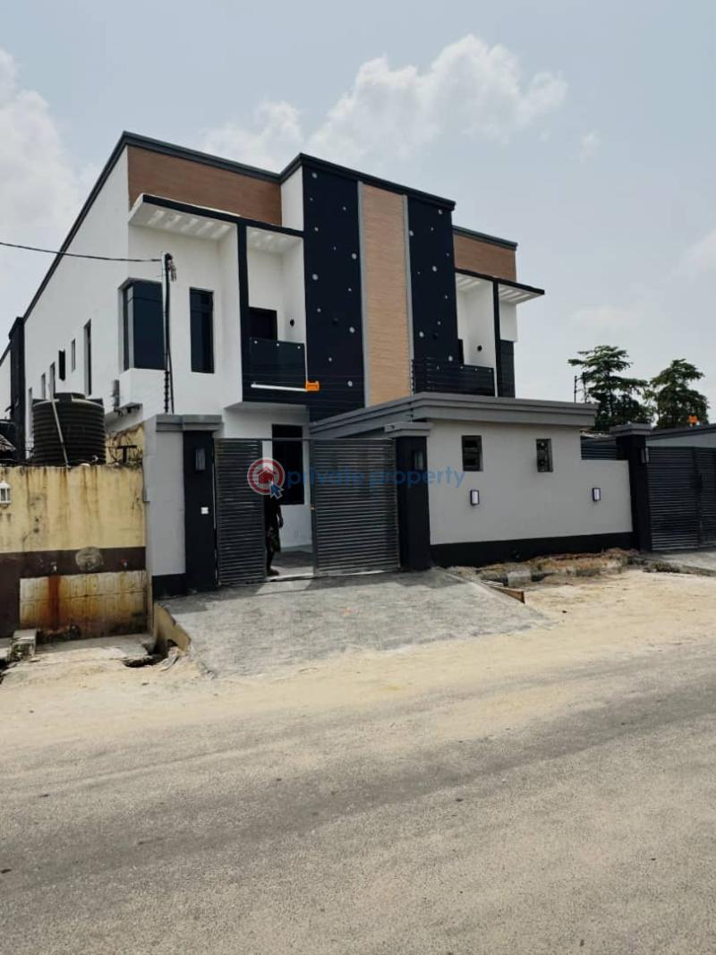 4 bedroom Detached Duplex For Sale Surulere Lagos