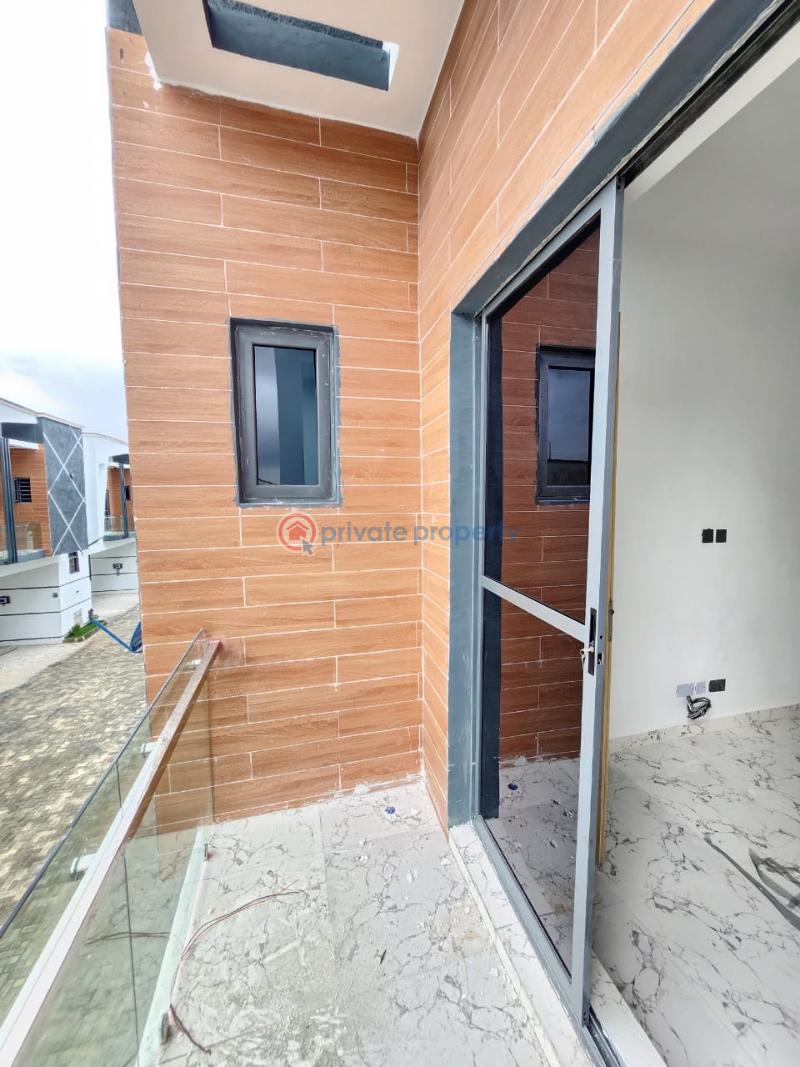 4 bedroom Terraced Duplex For Sale Lekki Scheme 2 Lekki Lagos - 13