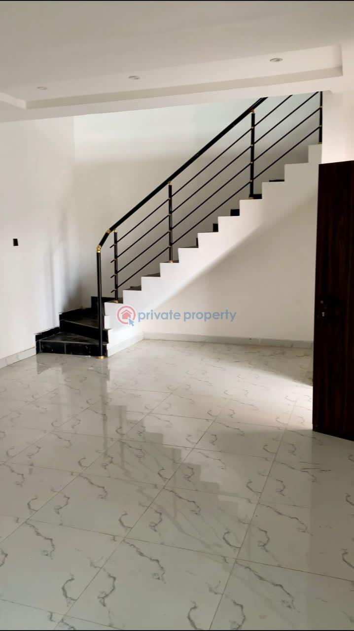 Very spacious 4-bedroom terrace with bq - 1 4 bedroom Terraced Duplex For Rent Orchid Lekki Lagos - 1